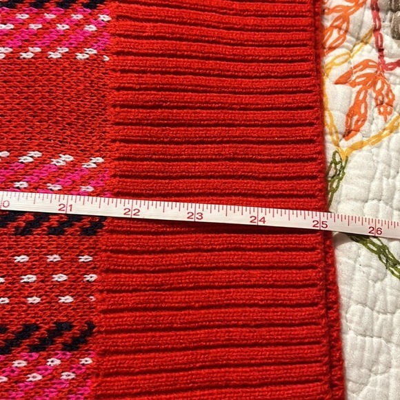 Crown & Ivy women’s size large red plaid pullover sweater rhinestone shoulders - Picture 7 of 11